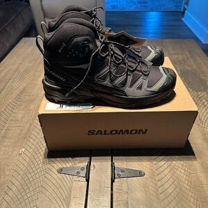 Salomon Men’s 360 Mid GTX Hiking Boot Size 9.5